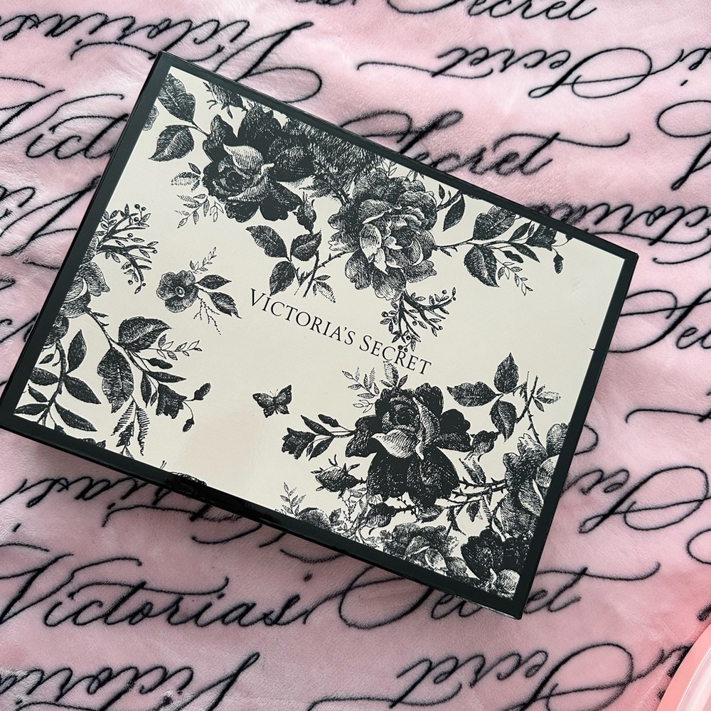 Victoria's Secret Floral Gift Box